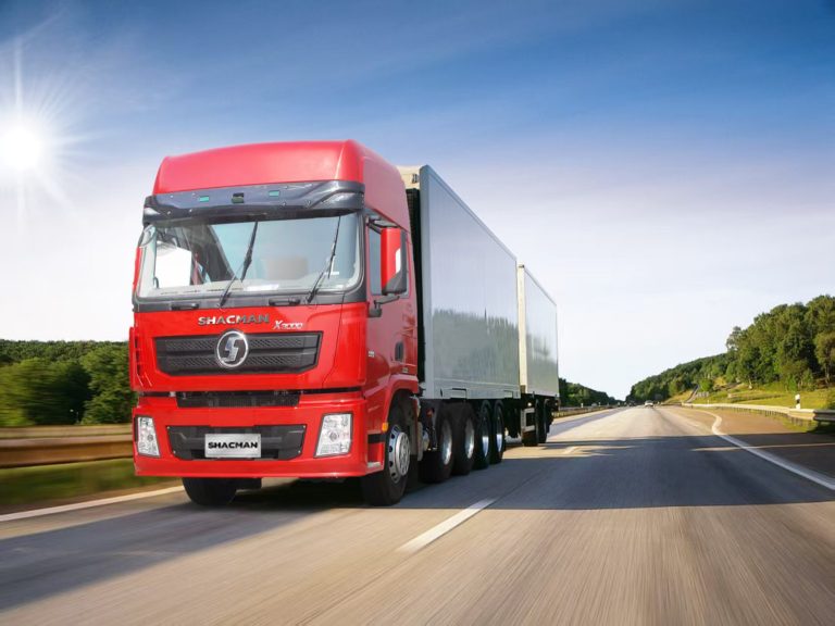 SHACMAN X3000 tractor truck